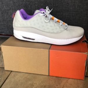 Air Jordan 13, Mesh Low. Gray & Purple.